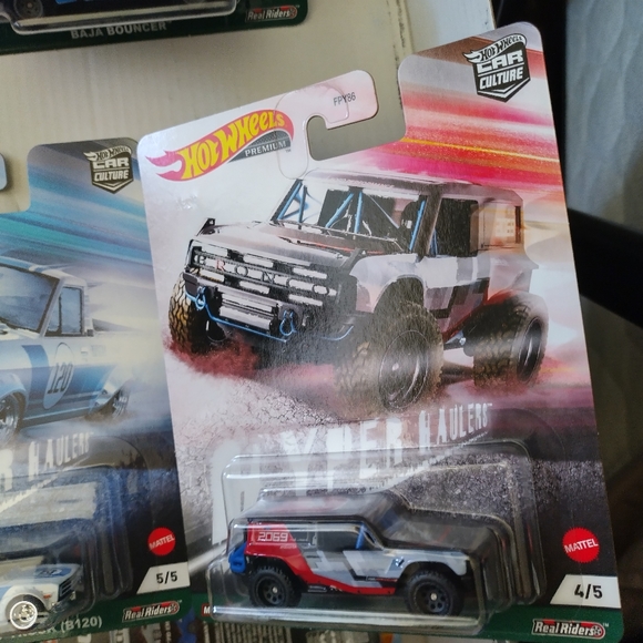 Mint - Picture 2 of 6